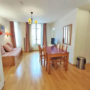Evasion, T3, Centre Luchon, Wifi, Casier A Skis, Ascenseur, 6 Personnes , Bagnères-de-Luchon France